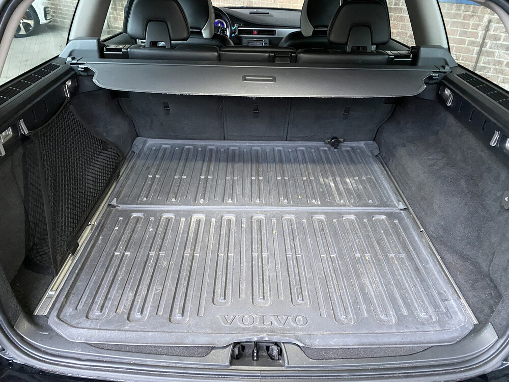 Volvo V70 R-Edition 203hp 2011 -Orig NL-, 62-PBB-1