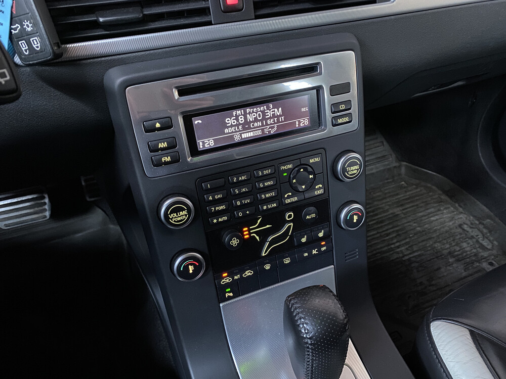 Volvo V70 R-Edition 203hp 2011 -Orig NL-, 62-PBB-1