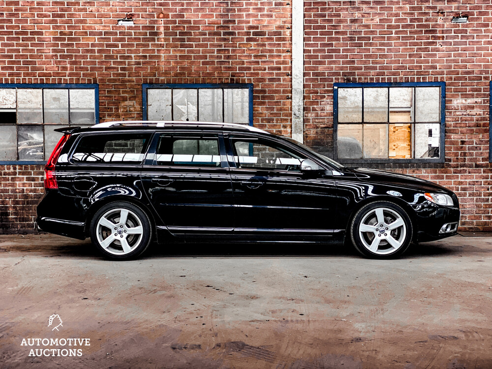 Volvo V70 R-Edition 203hp 2011 -Orig NL-, 62-PBB-1