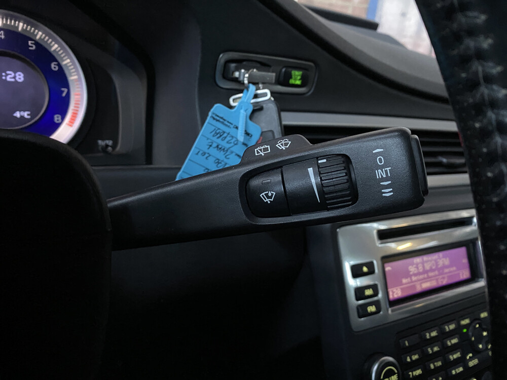 Volvo V70 R-Edition 203hp 2011 -Orig NL-, 62-PBB-1