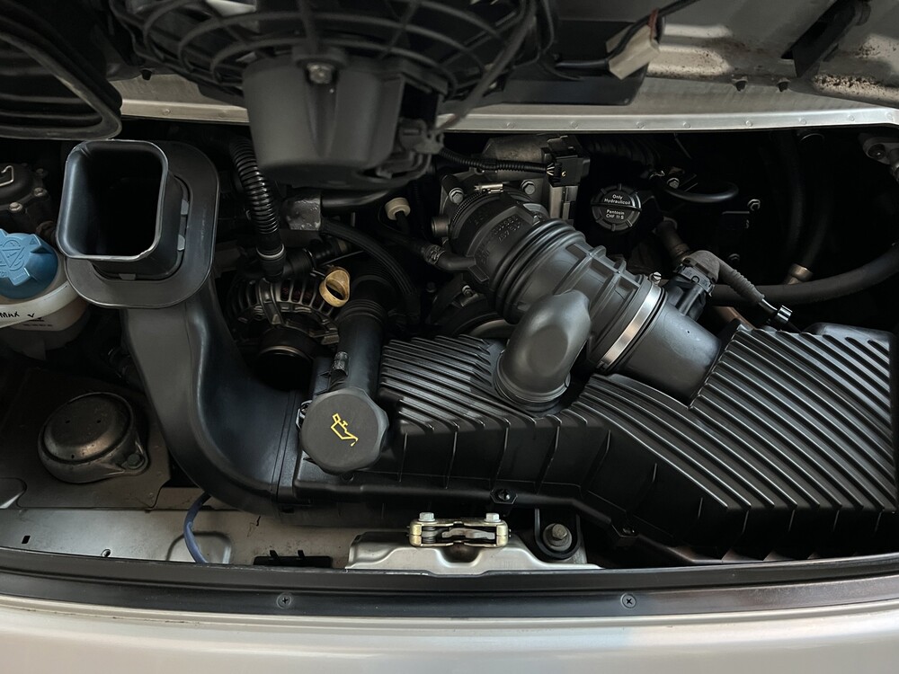 Porsche 911 996 3.6 Carrera 320hp 2002 -Youngtimer-