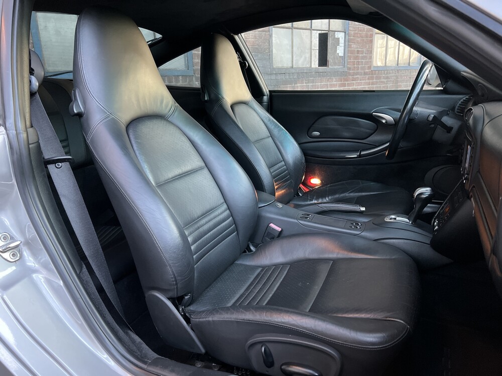 Porsche 911 996 3.6 Carrera 320hp 2002 -Youngtimer-