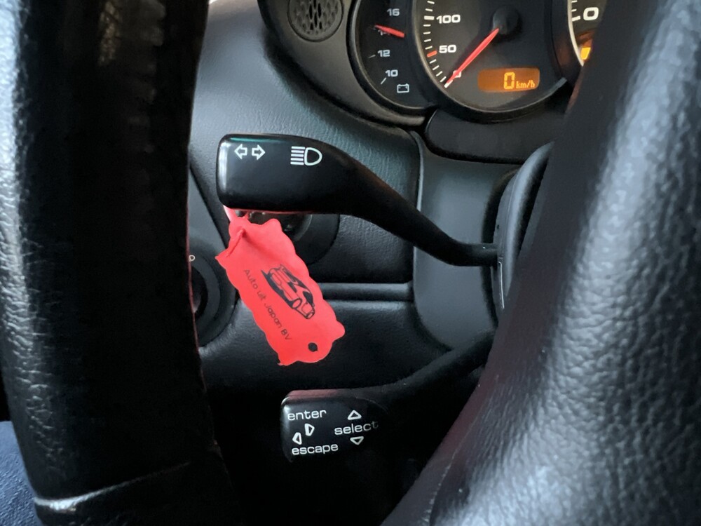 Porsche 911 996 3.6 Carrera 320hp 2002 -Youngtimer-