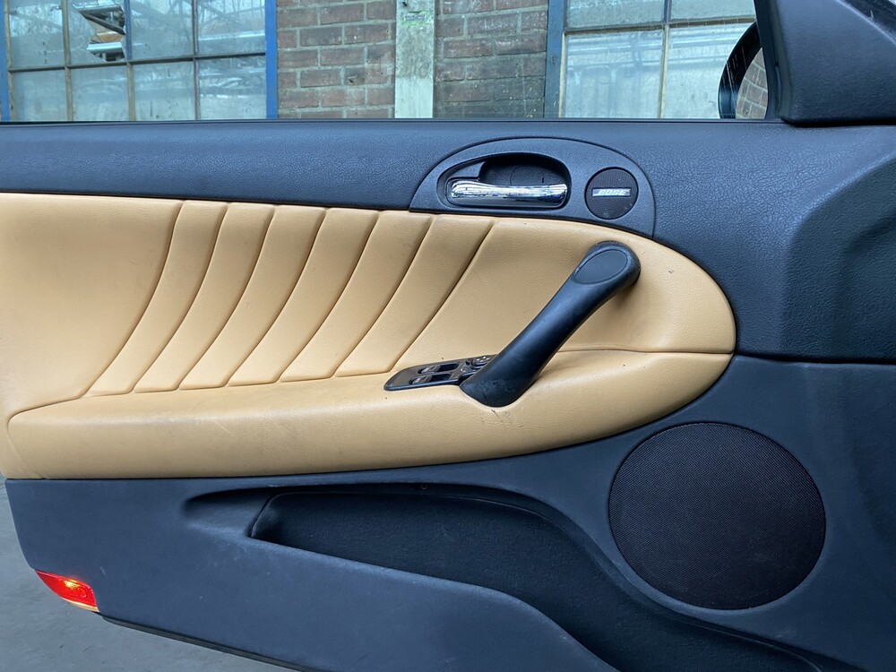 Alfa Romeo GT 2.0 JTS Disegno Bertone 166hp 2005 -Orig. NL-, 82-RK-VF