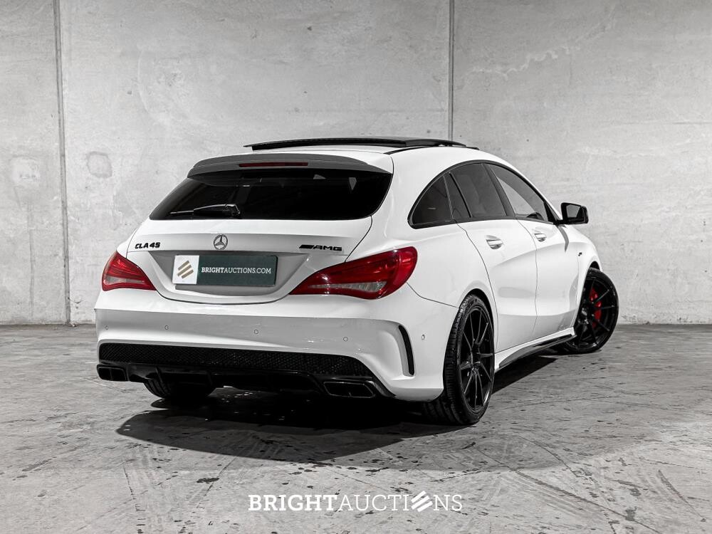 Mercedes-Benz CLA45 AMG 4Matic OrangeArt Edition 381pk 2015 CLA-klasse Shooting Brake, T-450-LK