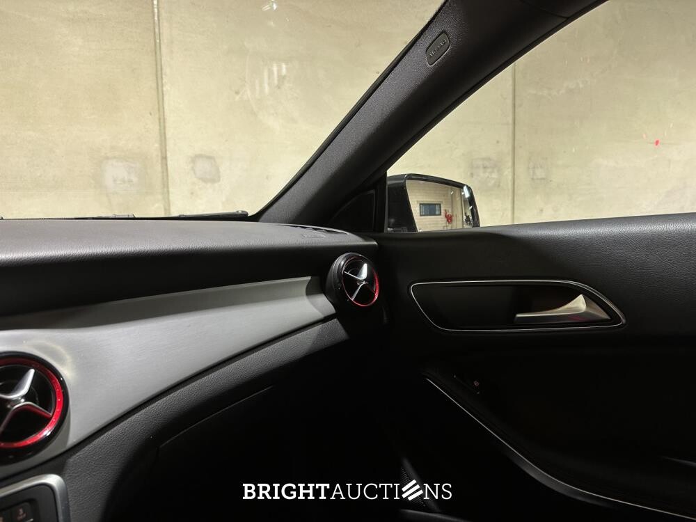 Mercedes-Benz CLA45 AMG 4Matic OrangeArt Edition 381pk 2015 CLA-klasse Shooting Brake, T-450-LK