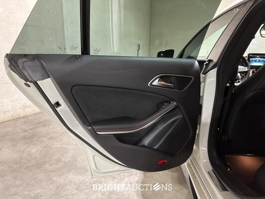 Mercedes-Benz CLA45 AMG 4Matic OrangeArt Edition 381pk 2015 CLA-klasse Shooting Brake, T-450-LK