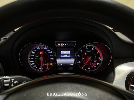 Mercedes-Benz CLA45 AMG 4Matic OrangeArt Edition 381pk 2015 CLA-klasse Shooting Brake, T-450-LK