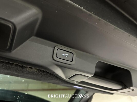 Land Rover Range Rover Sport SVR 5.0 V8 Supercharged FACELIFT 575pk 2018, L-593-LD