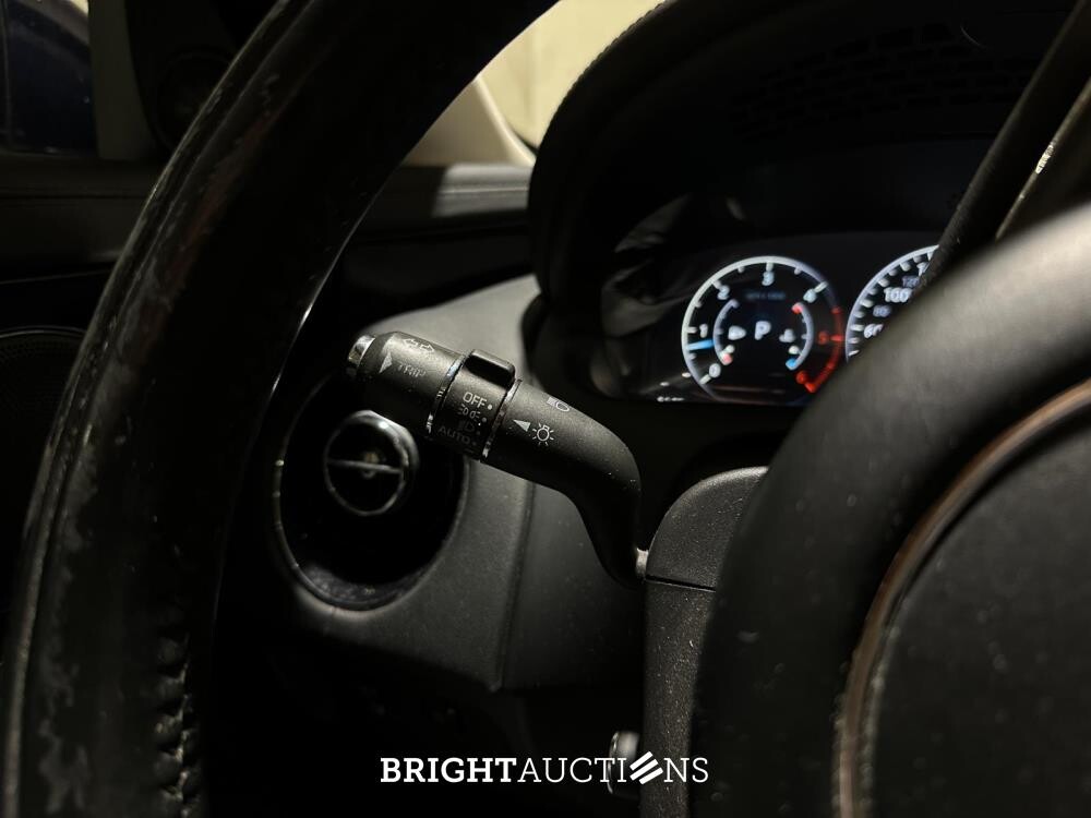 Jaguar XJ 3.0 D Premium Luxury 300hp 2016, RV-612-X