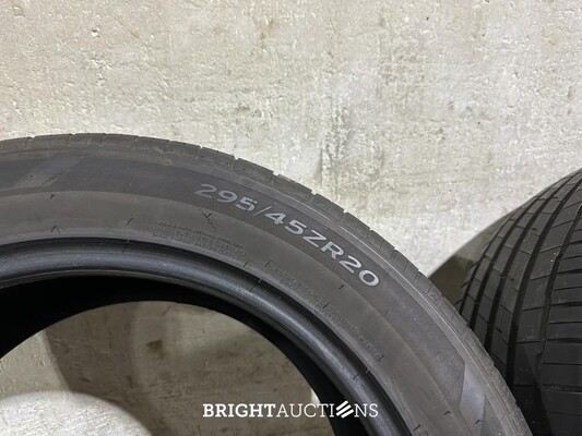 Jeep Grand Cherokee 6.4 V8 SRT8 468HP 2014, 2-ZBL-19