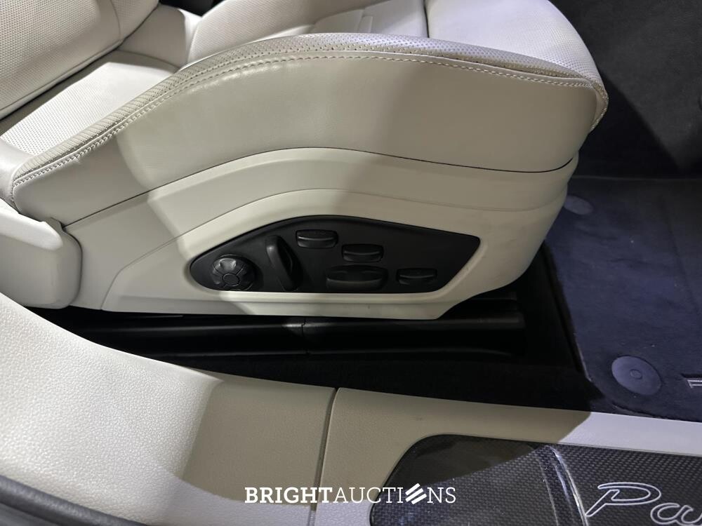 Porsche Panamera 4 E-Hybrid 2.9 V6 470hp 2023 Sport-Chrono