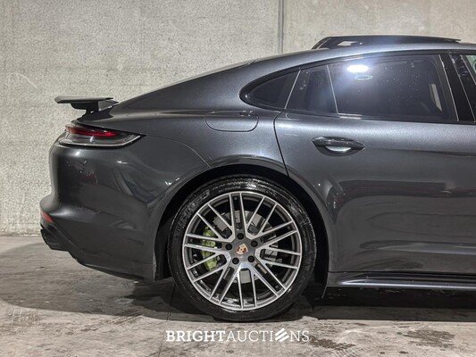 Porsche Panamera 4 E-Hybrid 2.9 V6 470hp 2023 Sport-Chrono