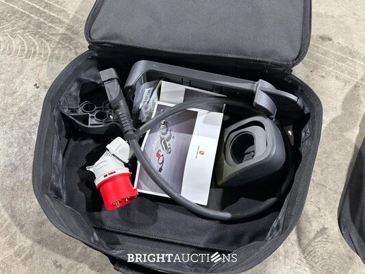 Porsche Panamera 4 E-Hybrid 2.9 V6 470hp 2023 Sport-Chrono