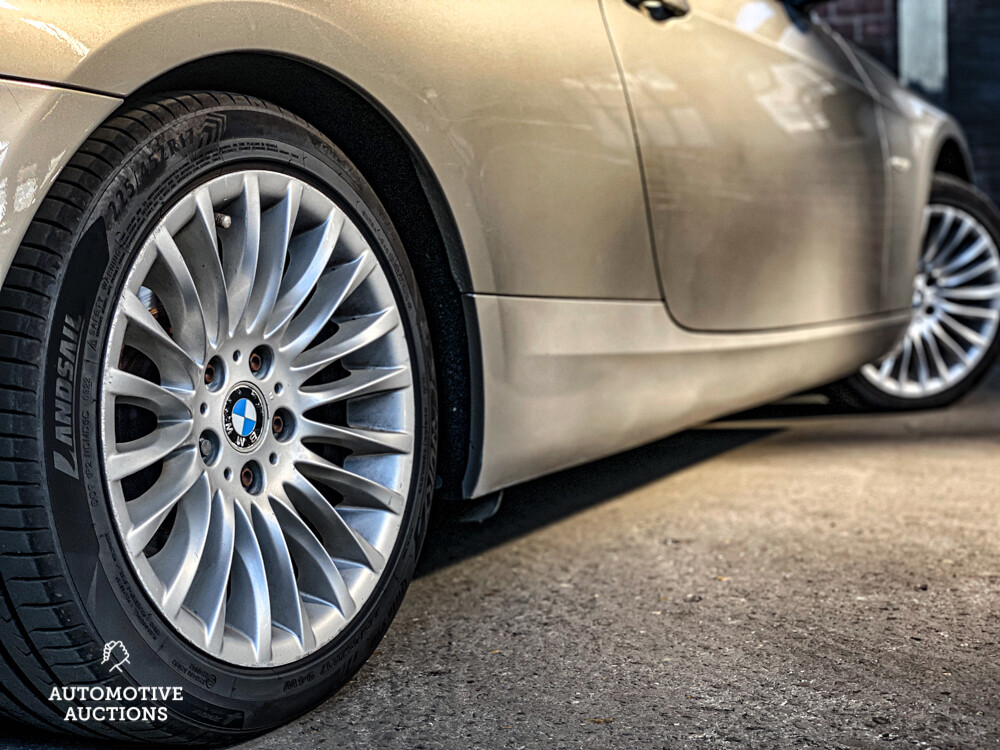 Chrysler Sebring 2.0i-16V LE 141hp 2002, 73-JG-KF