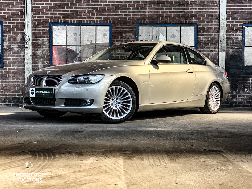 Chrysler Sebring 2.0i-16V LE 141hp 2002, 73-JG-KF