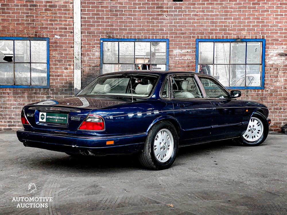 Jaguar Sovereign 4.0 241hp 1996, PN-JP-18