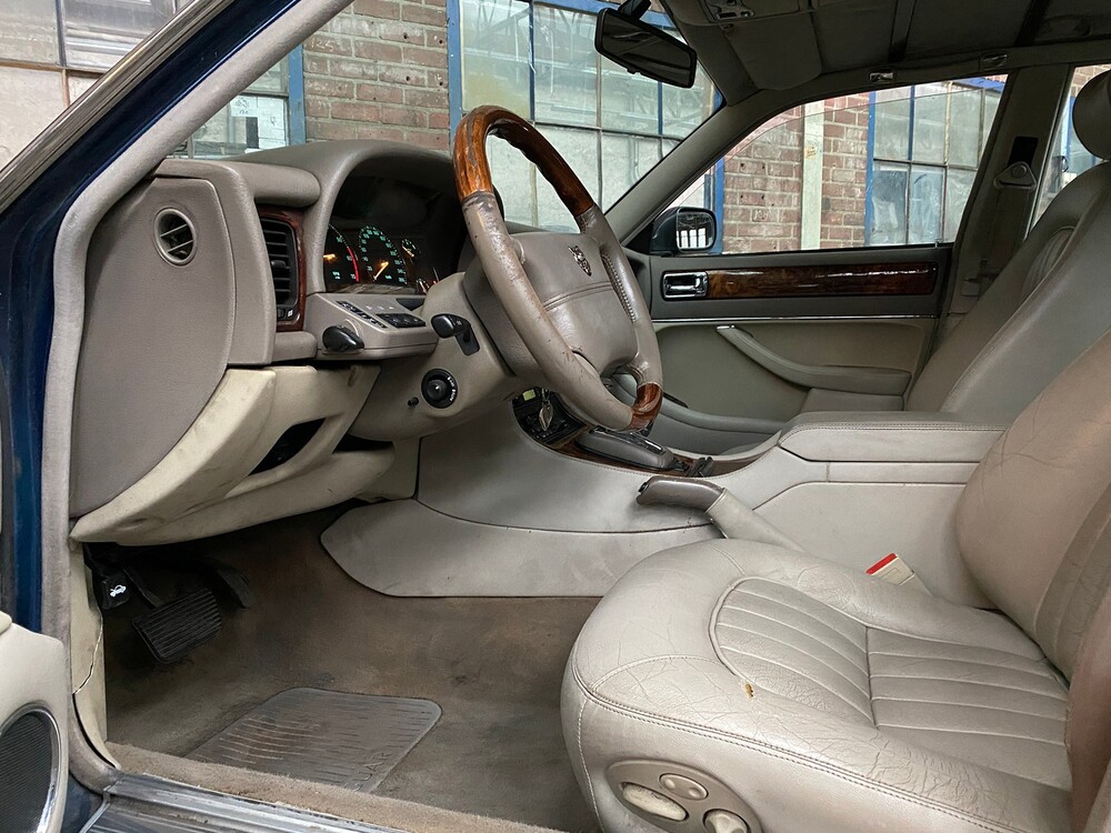 Jaguar Sovereign 4.0 241hp 1996, PN-JP-18