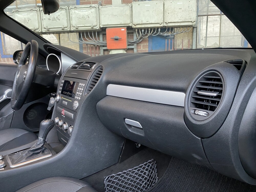 Mercedes-Benz SLK200 Kompressor 163pk 2006 SLK-klasse Cabriolet, 37-XH-RH