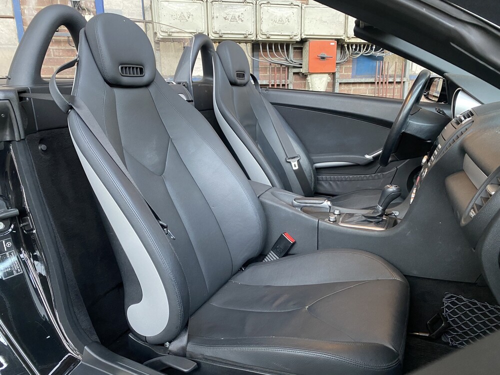 Mercedes-Benz SLK200 Kompressor 163pk 2006 SLK-klasse Cabriolet, 37-XH-RH