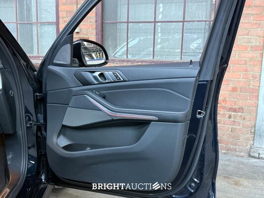 BMW X5 xDrive45e M-Sport 50 Jahre 6-cilinder 394pk 2023, X-243-GJ