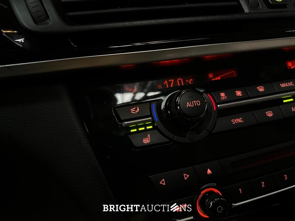 BMW X5 xDrive50i High Executive V8 449pk 2016 (Origineel-NL), KP-686-H