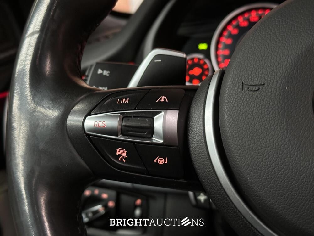 BMW X5 xDrive50i High Executive V8 449pk 2016 (Origineel-NL), KP-686-H