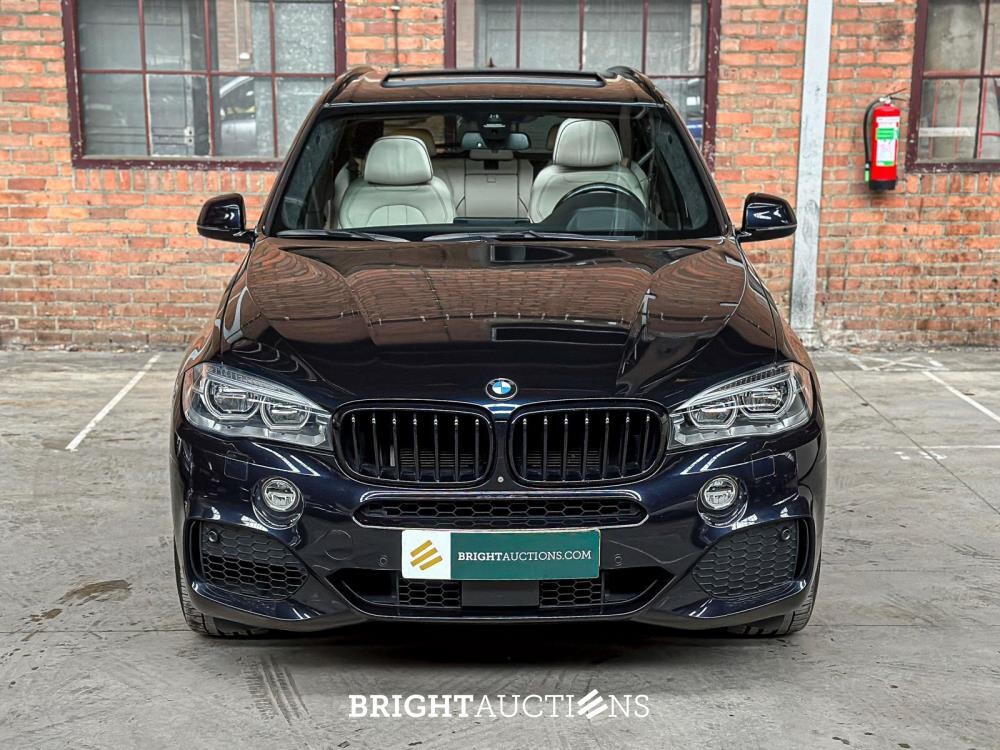 BMW X5 xDrive50i High Executive V8 449pk 2016 (Origineel-NL), KP-686-H