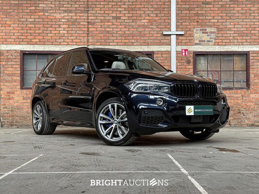 BMW X5 xDrive50i High Executive V8 449pk 2016 (Origineel-NL), KP-686-H
