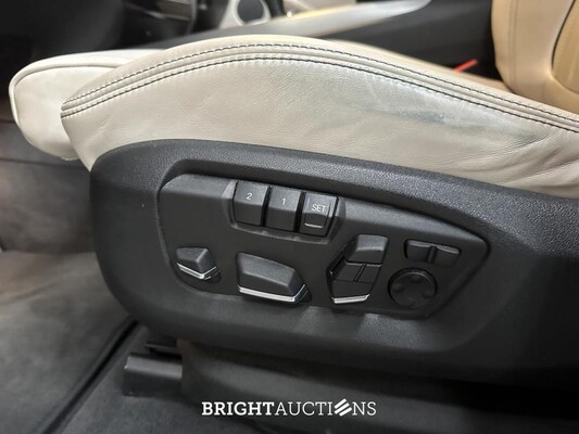 BMW X5 xDrive50i High Executive V8 449pk 2016 (Origineel-NL), KP-686-H