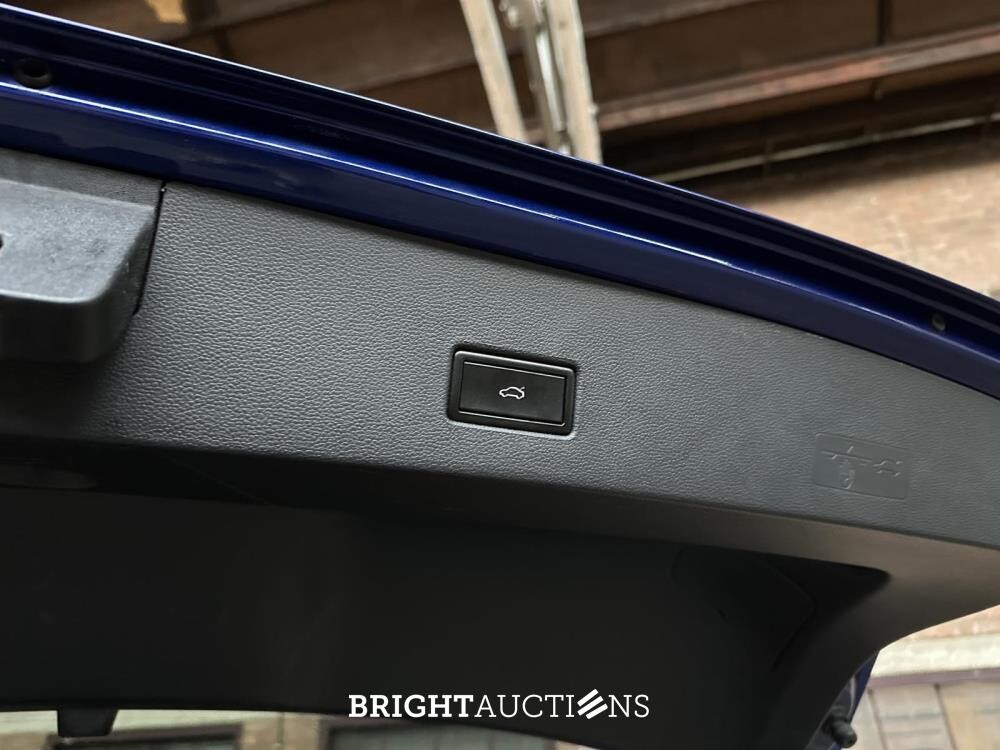 Volkswagen T-Roc R 2.0 TSI 4Motion -AKRAPOVIC- 300hp 2020
