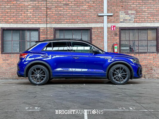 Volkswagen T-Roc R 2.0 TSI 4Motion -AKRAPOVIC- 300hp 2020