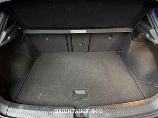 Volkswagen T-Roc R 2.0 TSI 4Motion -AKRAPOVIC- 300hp 2020