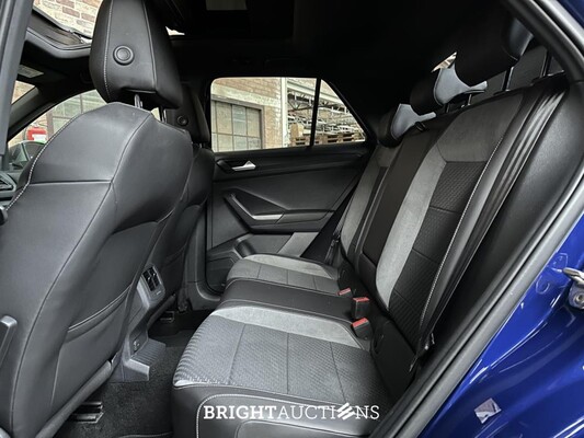 Volkswagen T-Roc R 2.0 TSI 4Motion -AKRAPOVIC- 300hp 2020
