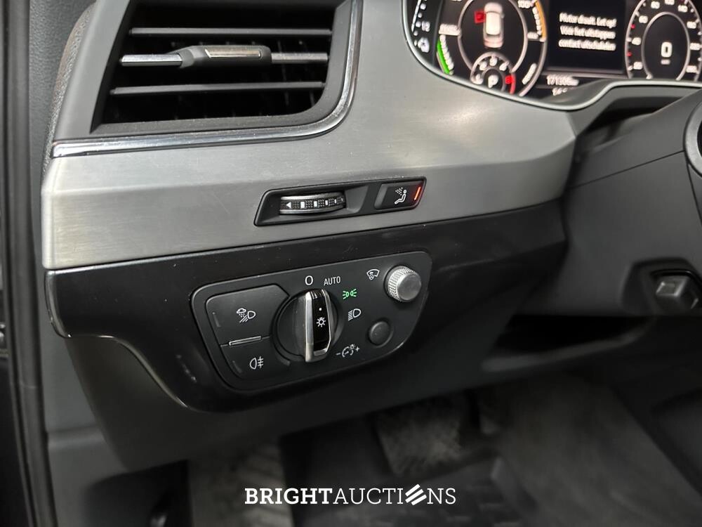 Audi Q7 3.0 TDI V6 e-tron Quattro Sport 373hp 2016 S-Line (Original-NL), KT-961-N