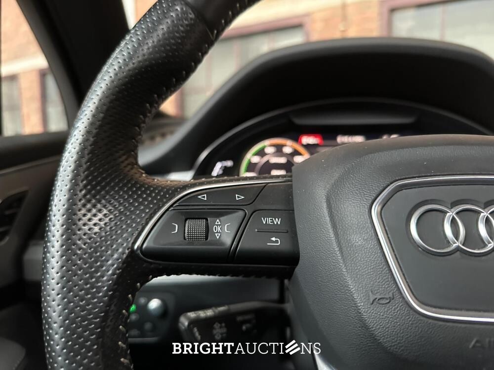 Audi Q7 3.0 TDI V6 e-tron Quattro Sport 373hp 2016 S-Line (Original-NL), KT-961-N