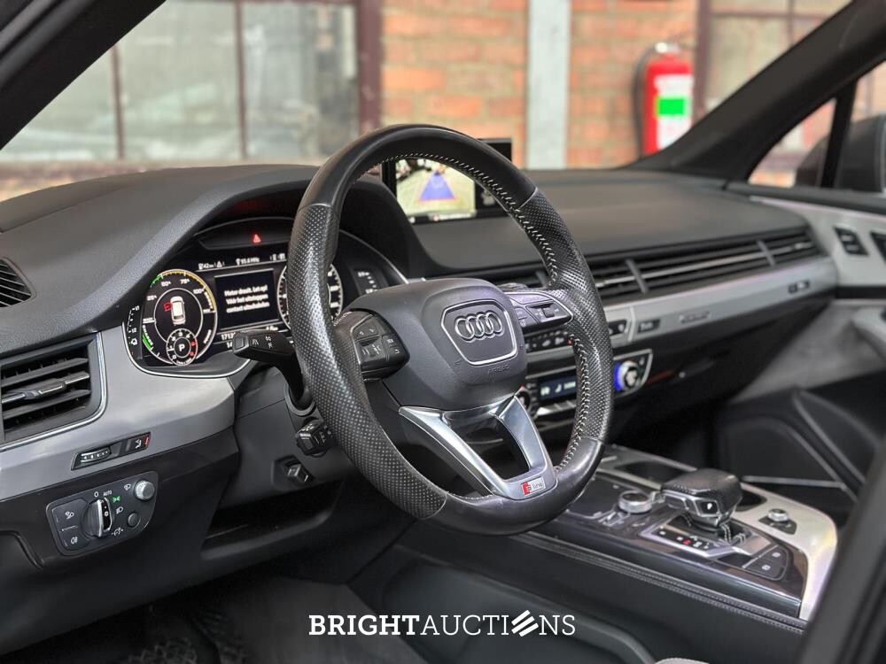 Audi Q7 3.0 TDI V6 e-tron Quattro Sport 373hp 2016 S-Line (Original-NL), KT-961-N