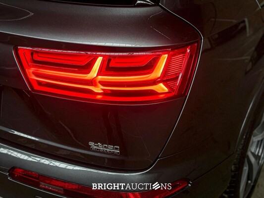 Audi Q7 3.0 TDI V6 e-tron Quattro Sport 373hp 2016 S-Line (Original-NL), KT-961-N