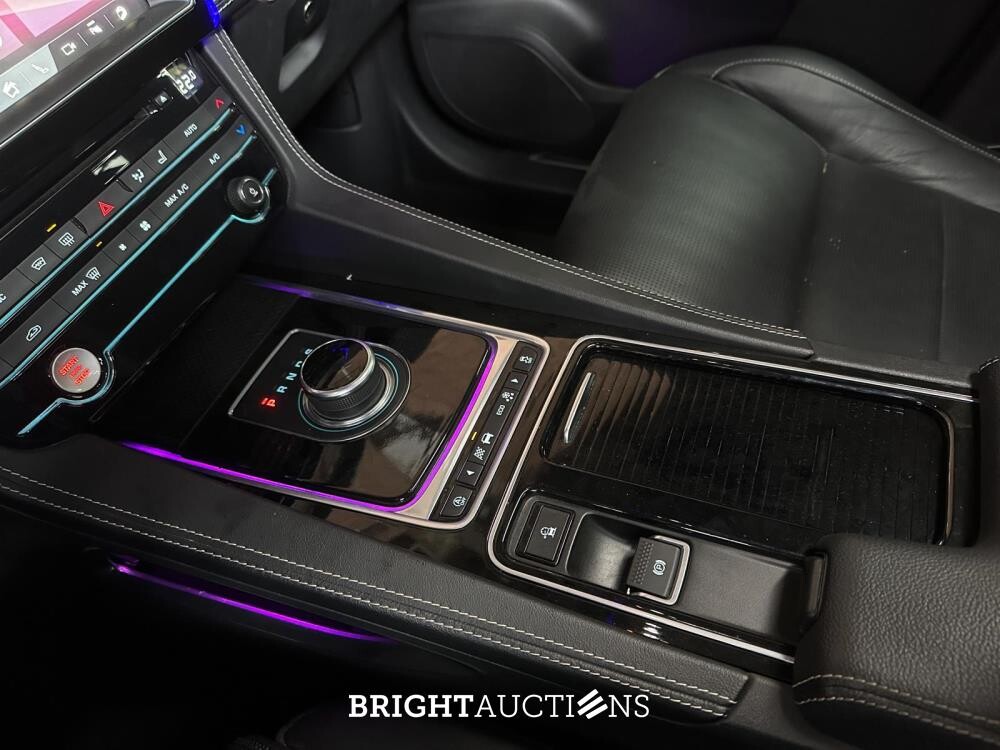 Jaguar F-PACE 3.0 V6 Supercharged S AWD 35t 381hp 2018, L-542-RG