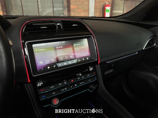 Jaguar F-PACE 3.0 V6 Supercharged S AWD 35t 381hp 2018, L-542-RG