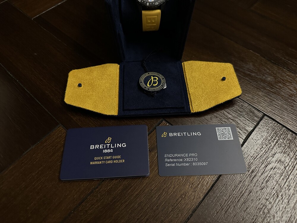 Breitling Endurance Pro 44m