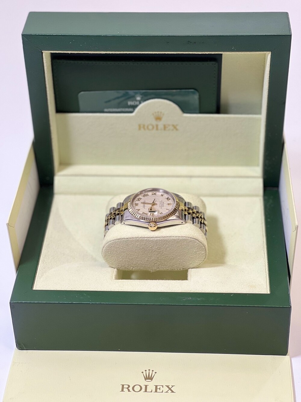 Rolex Datejust 36 16233 Pyramide Römisches Zifferblatt