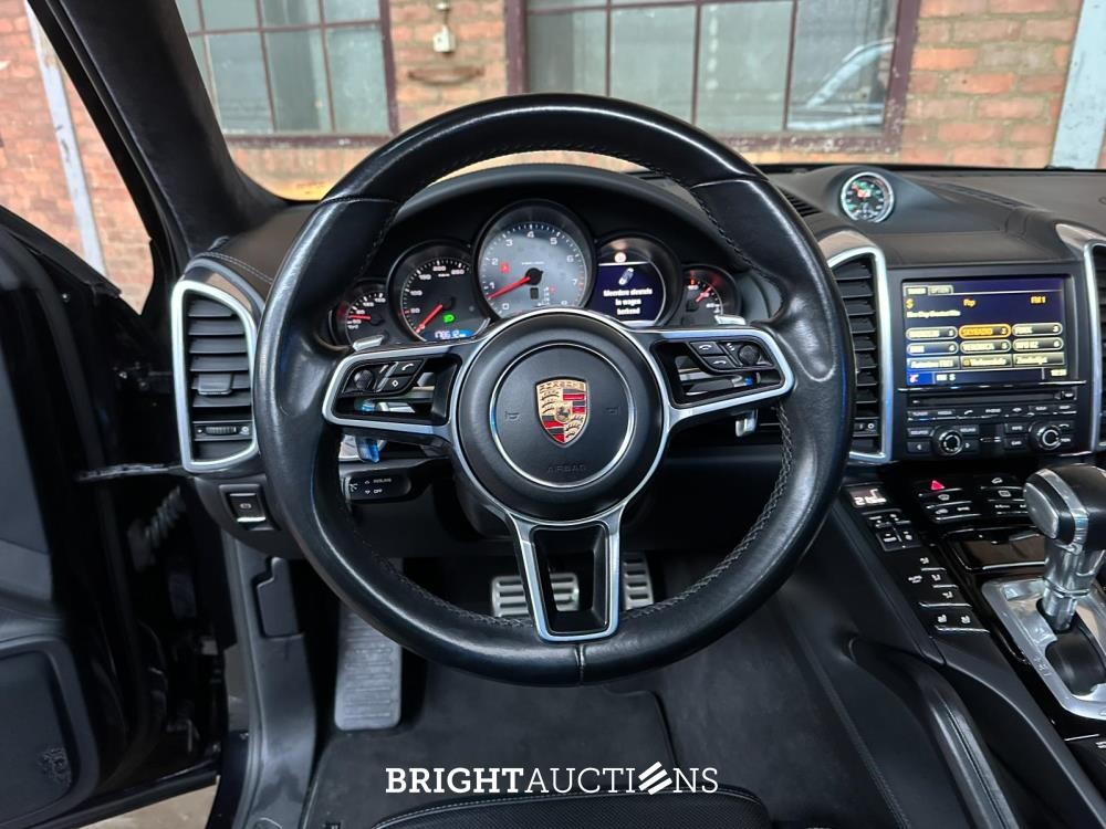 Porsche Cayenne 3.6 S 420hp 2014, K-204-BH