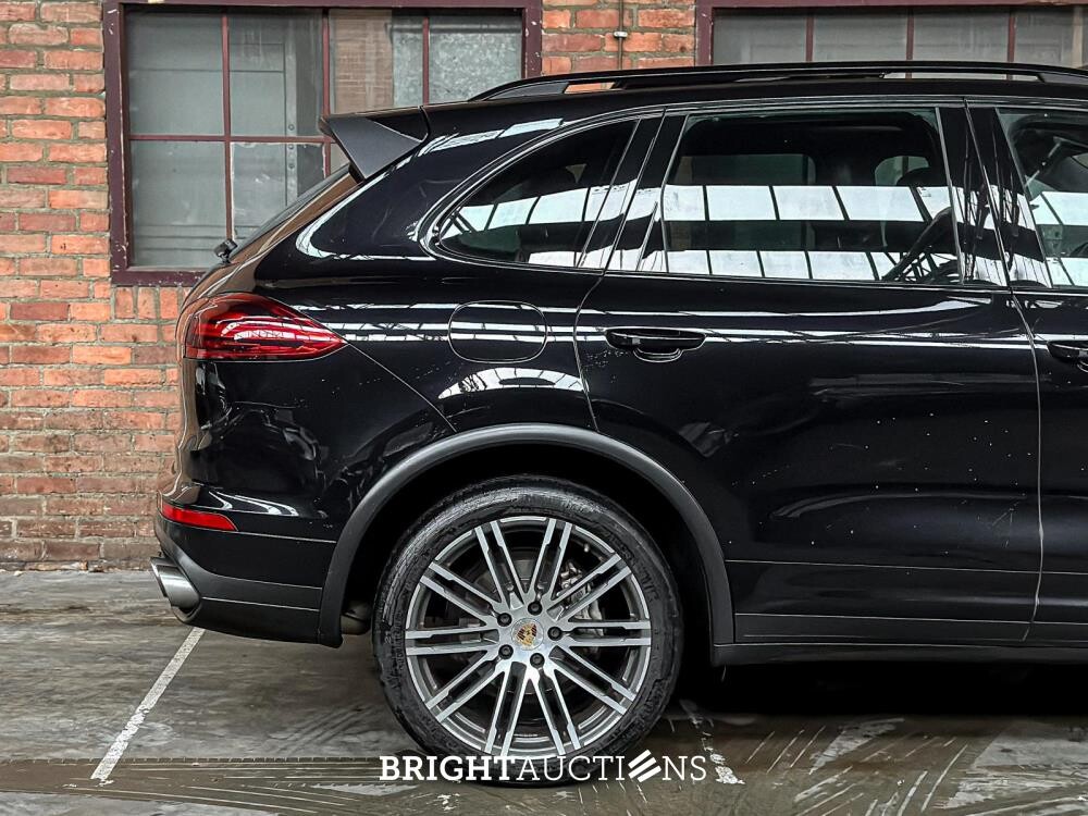 Porsche Cayenne 3.6 S 420hp 2014, K-204-BH