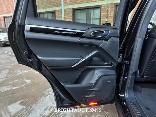 Porsche Cayenne 3.6 S 420hp 2014, K-204-BH