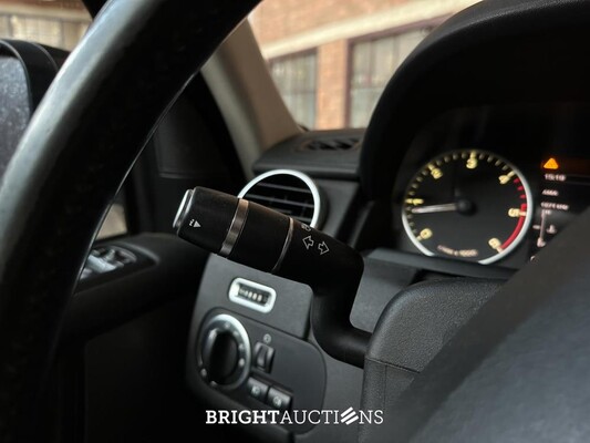 Land Rover Discovery 4 3.0 SDV6 SE HSE 256hp 2015, VNJ-87-T