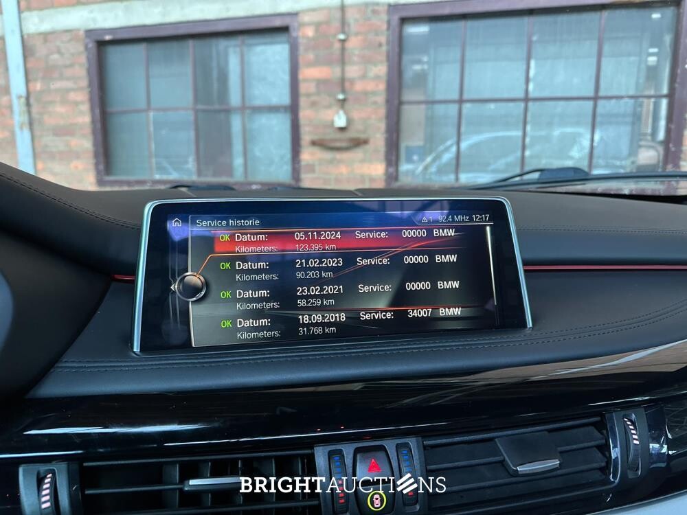 BMW X5 xDrive50i 4.4 V8 M-Sport High Executive F15 449hp 2017, K-353-TD