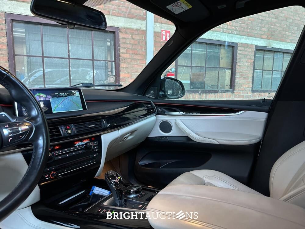 BMW X5 xDrive50i 4.4 V8 M-Sport High Executive F15 449hp 2017, K-353-TD