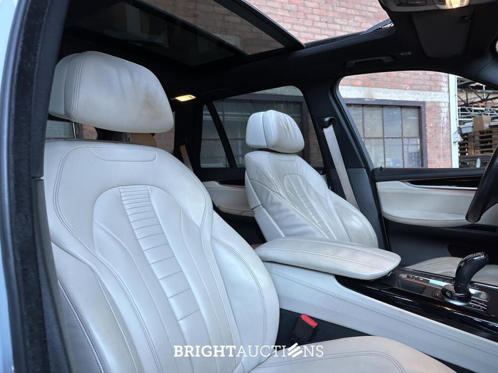 BMW X5 xDrive50i 4.4 V8 M-Sport High Executive F15 449hp 2017, K-353-TD