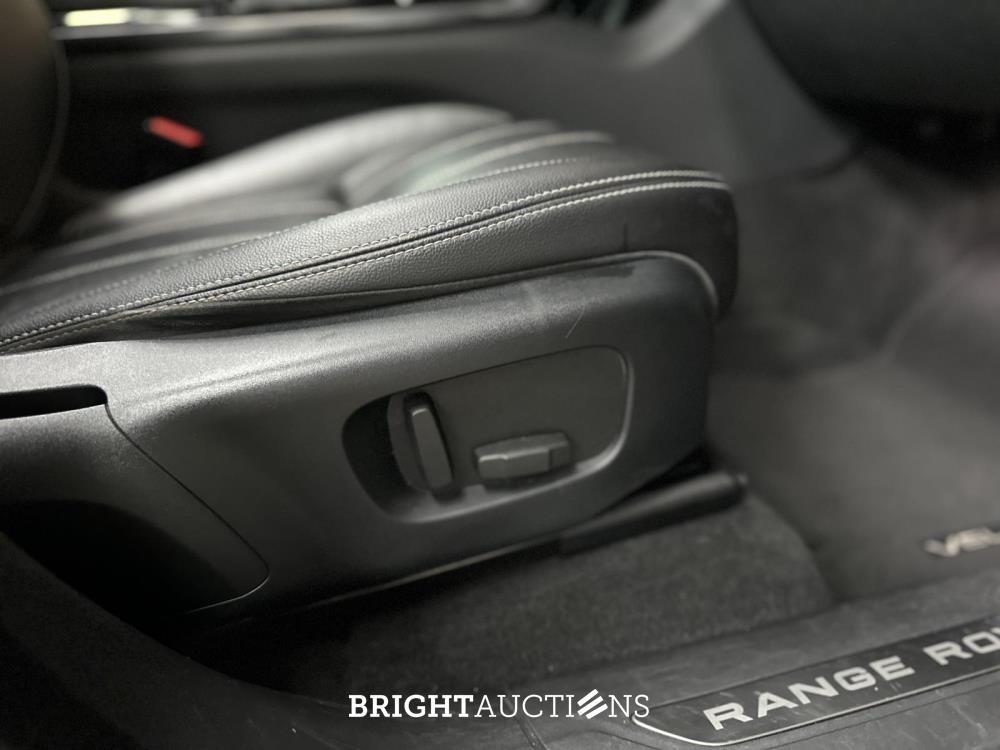 Land Rover Range Rover Velar 2.0 I4 Turbo AWD R-Dynamic SE 250hp 2017 (Original-NL), PL-742-K